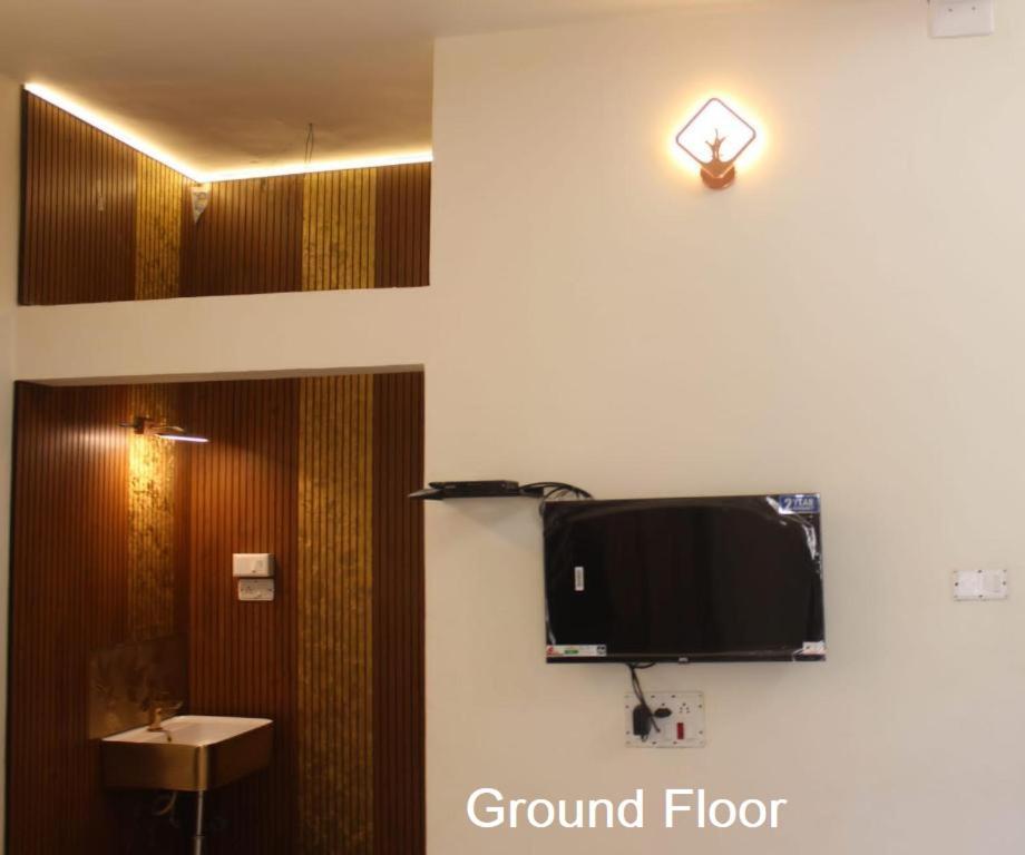 Olive Hills Yelagiri - Families Only - Full Duplex House - Yelagiri Villa Room photo